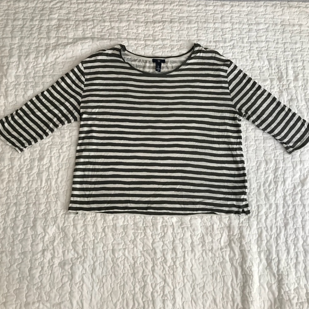3/4 sleeve shirt